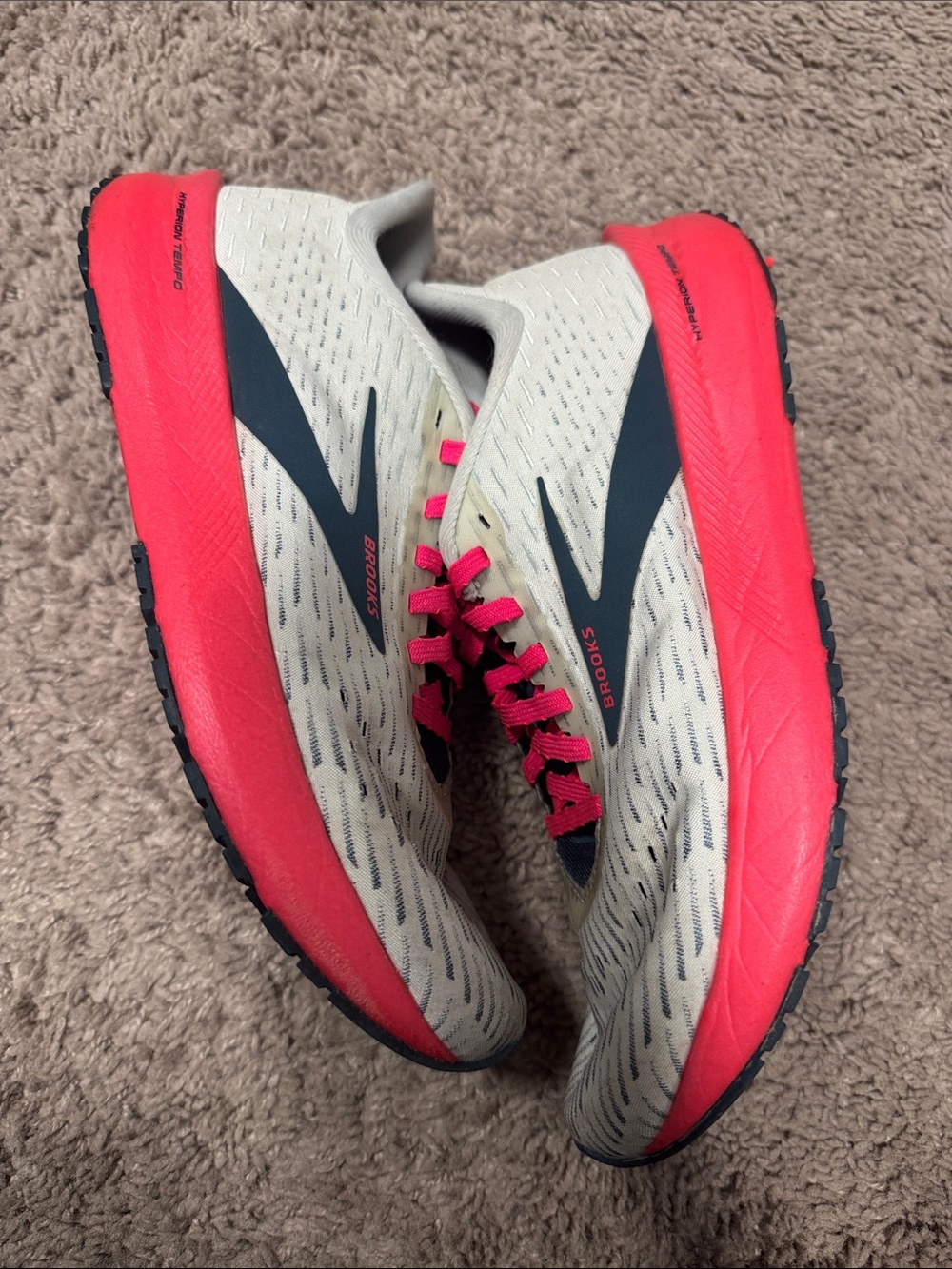 Brooks Women's Running Shoes in Gray and Hot Pink - Picture 5 of 5